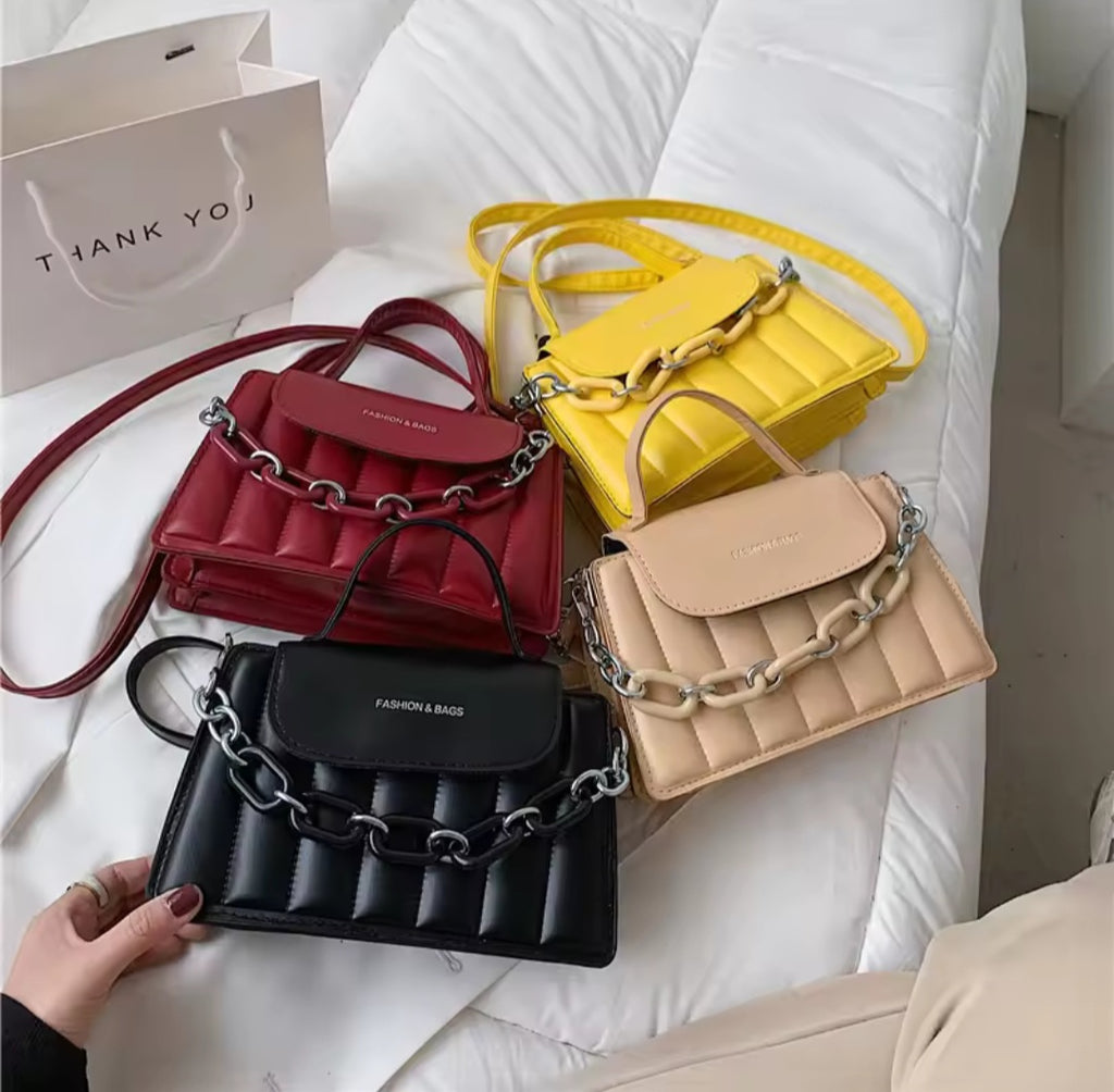 Borsa a tracolla in vari colori
