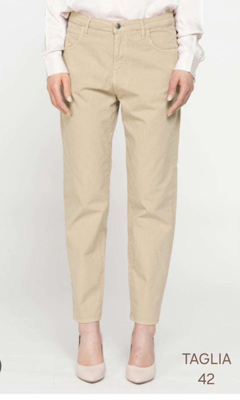 Pantaloni beige